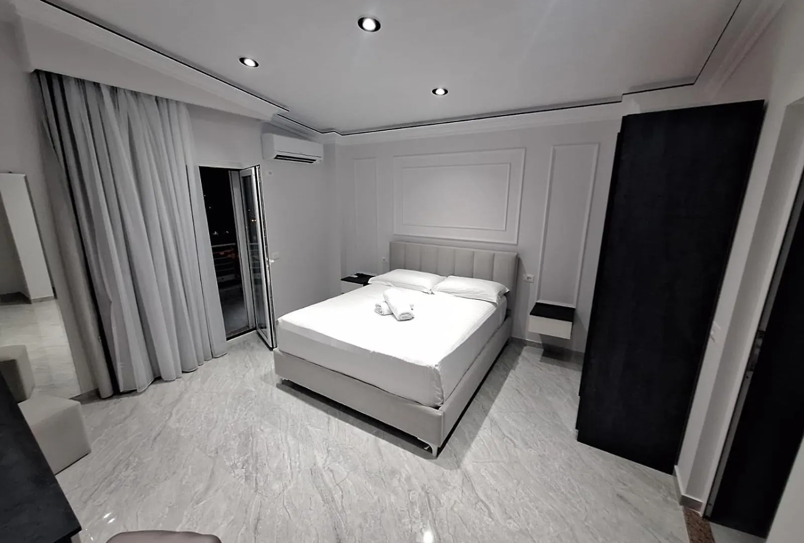Bed & Breakfast Bar Restorant Hotel Rama Belsh