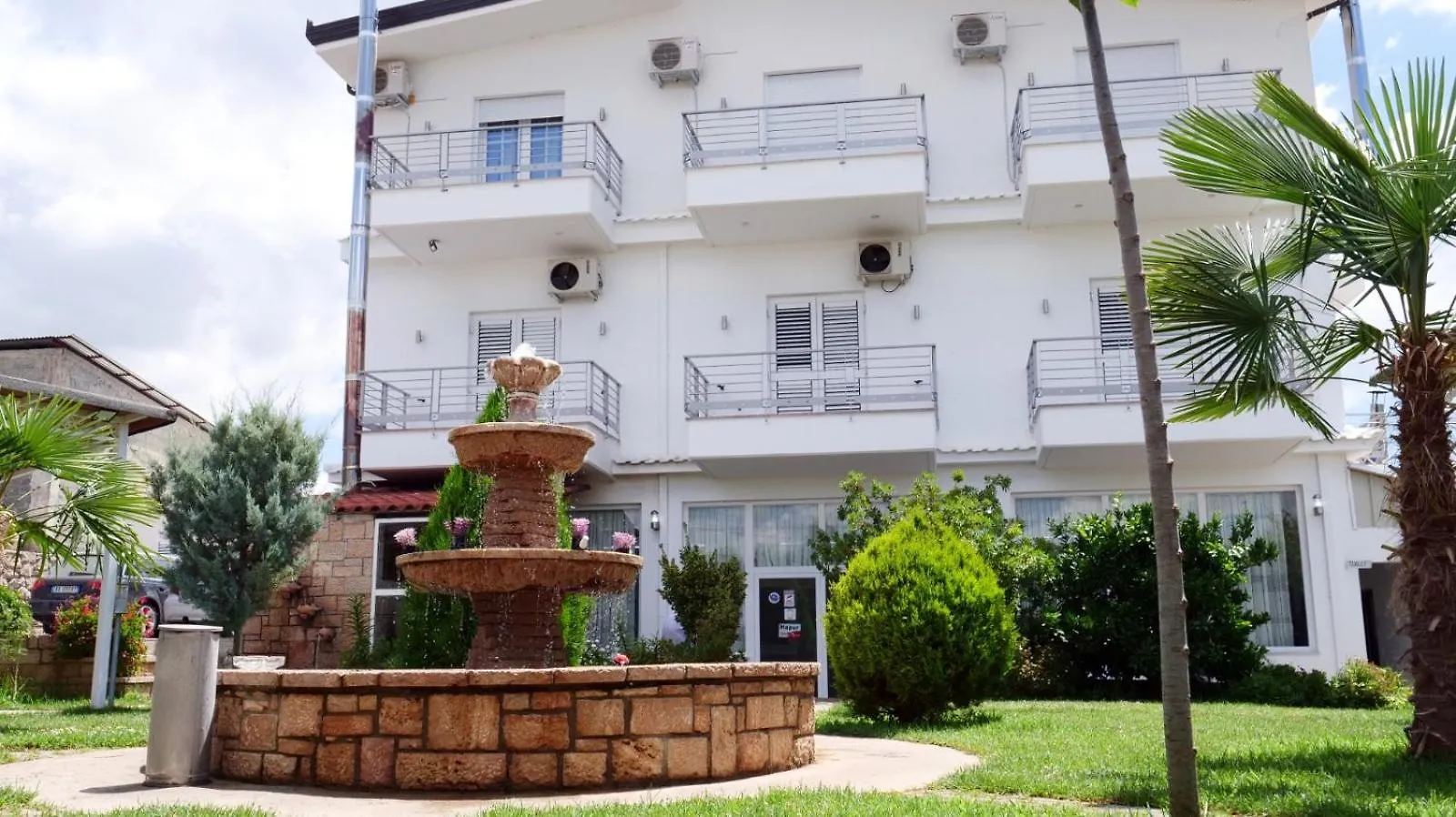 Bar Restorant Hotel Rama Belsh